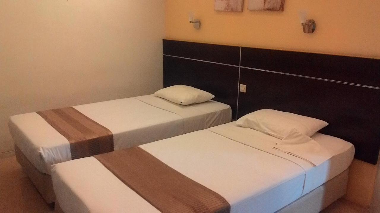 Gunung Geulis Cottages Managed By Royal Tulip Bogor Esterno foto