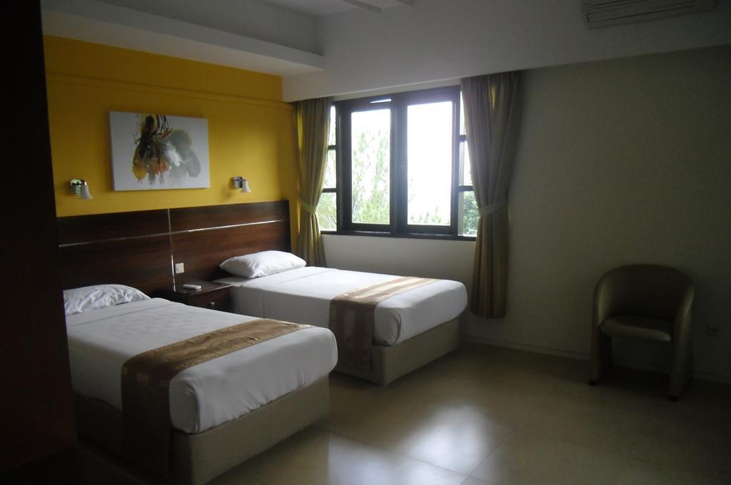 Gunung Geulis Cottages Managed By Royal Tulip Bogor Esterno foto