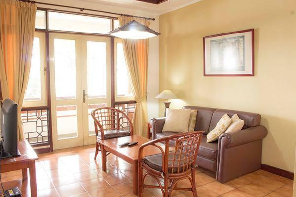 Gunung Geulis Cottages Managed By Royal Tulip Bogor Esterno foto